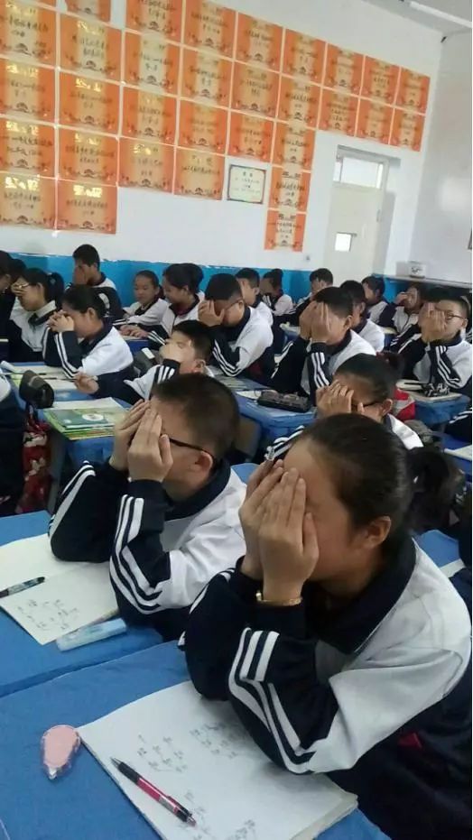 去哪儿网订机票需要注意些什么意思_小孩子上课注意力不集中_网上课程需要注意什么